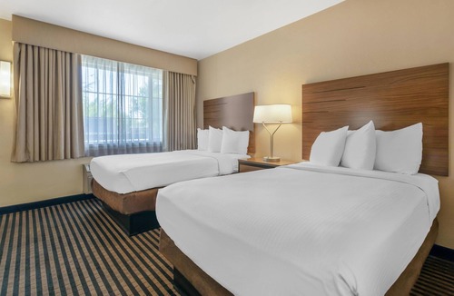 Modesto Hotel | Best Western Town House Lodge