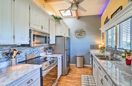 Bethel Island House | Bethel Island Retreat w/Private Boat Slip!