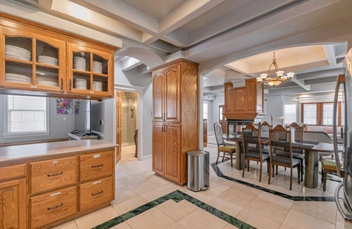 Ryland House | Big 6BR DT SJ Getaway + Huge Backyard