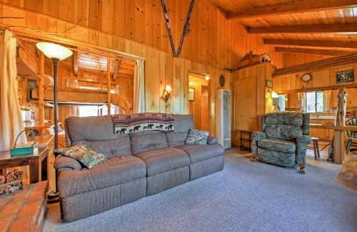 Fawnskin House | Big Bear Lake Cabin w/Deck ~ 7 Mi to Ski Slopes!