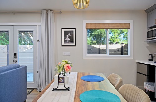 Bonita House | Big Oak Tree Retreat – North Glendora Private Guest Suite
