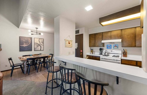 Lake Forest Condo | Black Bear Villas Condo in Tahoe City- summer pool and tennis