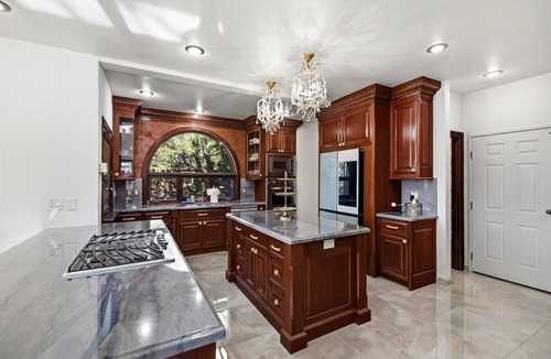 Flagstaff House | Black Diamond Manor in Flagstaff