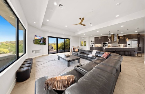 Cave Creek Villa | Black Mountain Home Base Steps from Frontier Town near Golf Course