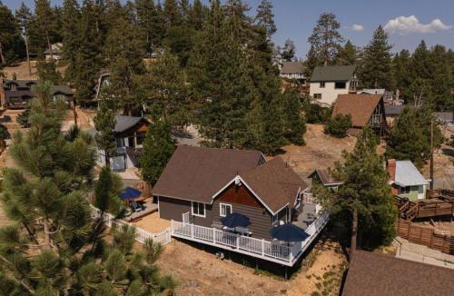 Boulder Bay House | Blissful Bay Cabin