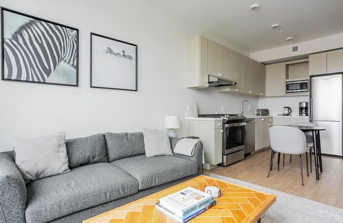 Chinatown Apartment | Blueground | Chinatown, view, nr Walt Disney Concert Hall