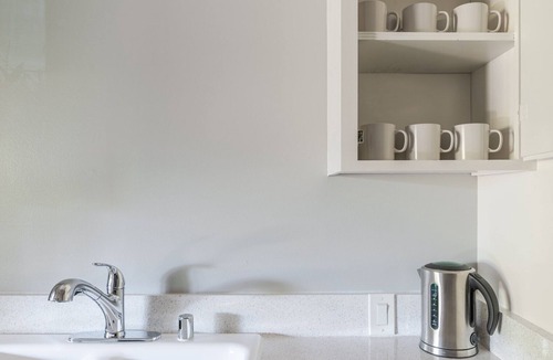 University South Apartment | Blueground | Crescent Park, terrace, nr Stanford