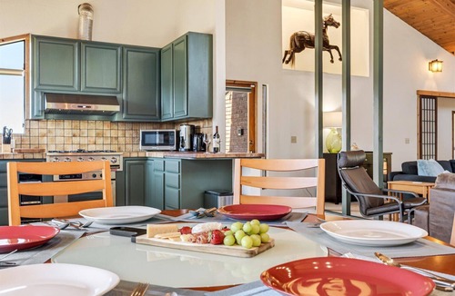 Salmon Creek House | Bodega Bay Home~Family-Friendly! Near Beach Game Room The Bodega House!