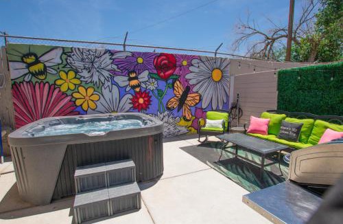 Huning Highland Historic District House | Bohemian ChiC SpaCation-Private HotTub-Close to Downtown-No Pet Fee!