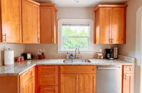Concord Apartment | Bonifacio Villa | Full Kitchen | Washer Dryer