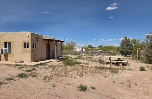 San Simon House | Book your stay today and start planning your desert escape!