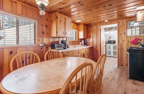 Boulder Bay Cabin | Boulder Bay Lakefront Getaway