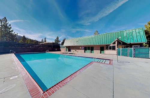 Tahoe Village Apartment | Boulder Condo N
