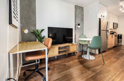 Evans Churchill Apartment | Boulevard Stays - Downtown Phoenix