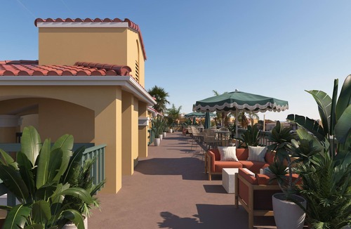 Diamond Crestview Hotel | Boutique Stay + Pool + Hot Tub + Rooftop | Walk to Beach + Dining + Galleries