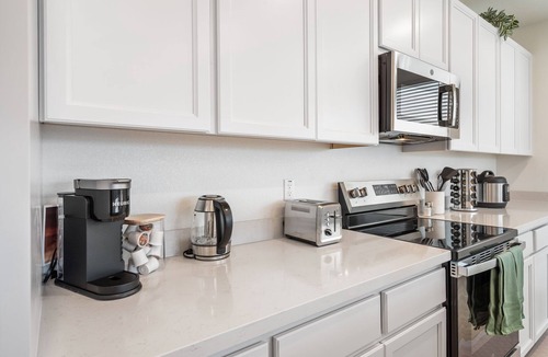 Elk Grove House | Brand New All Utilities Included 4BR/3BA 2050+ SqFt Elk Grove