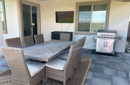 Maricopa County House | Brand new beautiful home in Verrado/Buckeye. Perfect for golfers! Great views