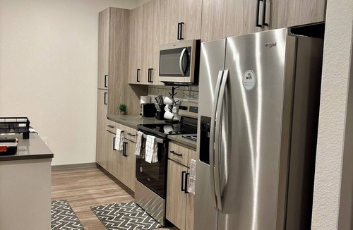 Sundance Apartment | Brand-New Build-Luxury 2BR Retreat-Resort Pool -Travel Nurse Friendly-Buckeye AZ
