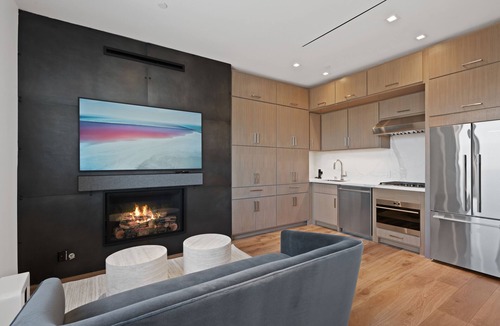 Downtown Napa Condo | Brand New Furnished Luxury Loft in Downtown Napa’s Historic Young Building