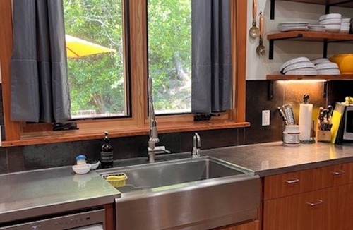 Brookings House | BRAND NEW LISTING Peaceful Riverfront Home - Hot Tub/EV Charger