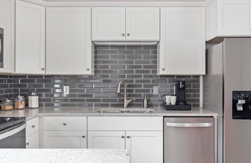 Paso Robles Apartment | Brand New, Luxury King Bedrm, Heart of Downtown, Quaint popular area, EV charger