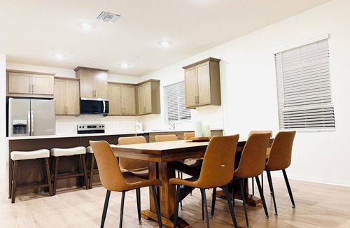 Winchester House | Brand new, single story, fully furnished home featuring 4 bedrooms & 3 bathrooms
