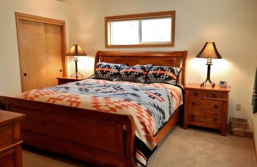 Sunriver House | Breathtaking Cottage with Barbecue in Sunriver, Oregon