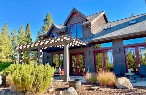 Gold Mountain Cabin | Breathtaking Luxury Family Cabin Nakoma Golf Couples
