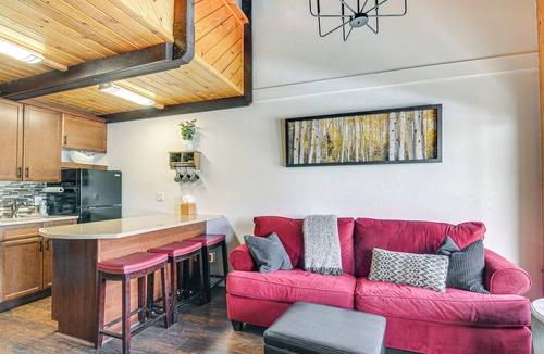 Brian Head Apartment | Brian Head Condo: Walk to Giant Steps Ski Lifts!