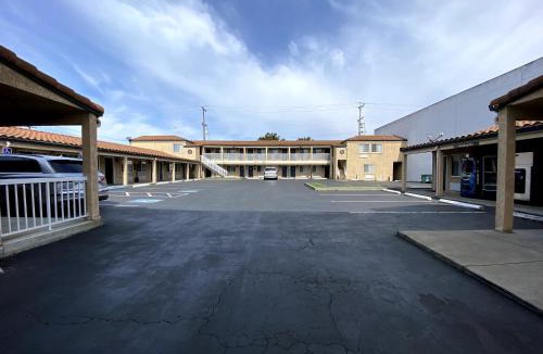 Daly City Hotel | BridgePoint Inn Daly City