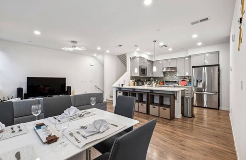 East San Jose House | Bright 3BR/3BA San Jose Townhome | Great Location