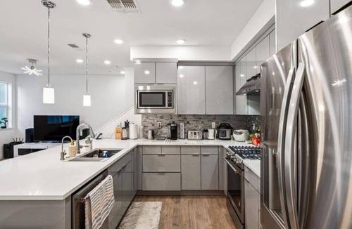 East San Jose House | Bright 3BR/3BA San Jose Townhome | Great Location