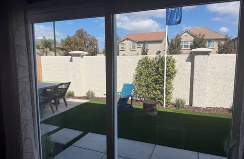 Lathrop House | Bright 4-bedroom house with AC in Lathrop