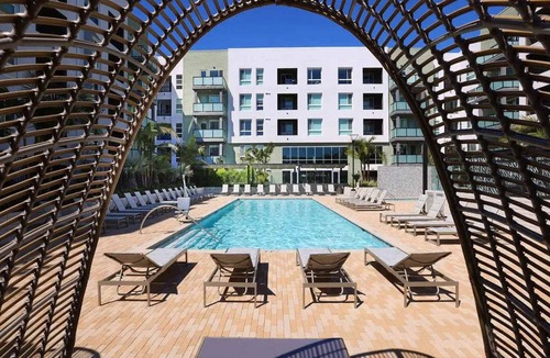 Lyon Street Apartment | Bright Condo 10 Min From Disneyland With Pool GYM