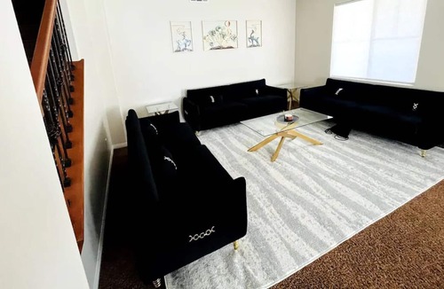 Eastvale House | Bring the whole family to this great place with lots of room for fun.