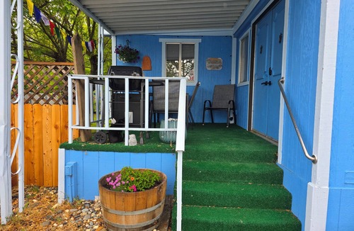 Clear Lake House | Buddha's Bunk House across from the Clearlake Oaks Boat Launch