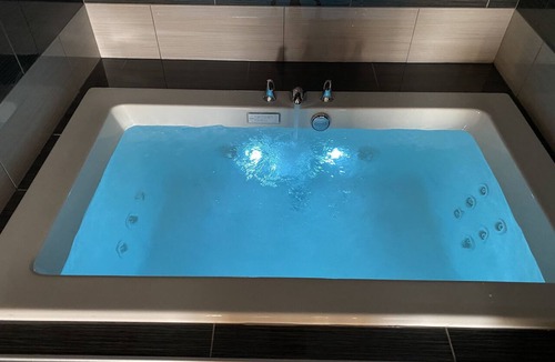 Walnut Valley Hotel | Budget Inn La Puente
