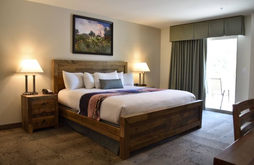 Zion National Park South Entrance Hotel | Bumbleberry Inn