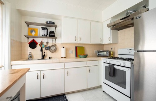 Monrovia House | Bungalow Beauty Near The Foothills