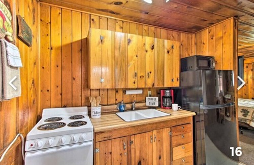 Pinetop-Lakeside Apartment | Cabin 3 No Hot Tub