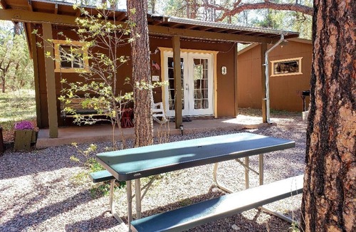Payson Cabin | CABIN #4 - BEAR CLAW (JACUZZI & FIREPLACE)