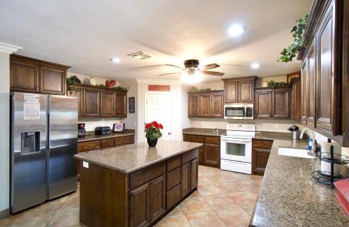 Pinetop-Lakeside House | Cabin for Big Families & Groups!