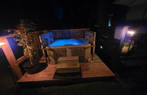 Long Barn Villa | Cabin, Relaxation, Trails, Pinecrest Lake Getaway