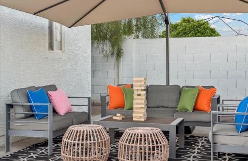 New Papago Parkway House | Cactus Bloom Villa - Spacious 5BR near Old Town Scottsdale with Private Pool