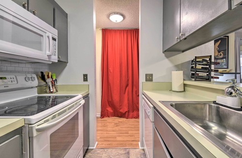 Serramonte Apartment | Cali Studio w/Resort Perks: 6 Mi to San Fran