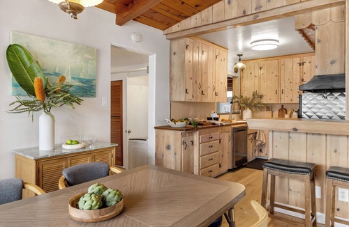 Carlsbad House | California Dreamin by AvantStay | Private Pool + Fire Pit | Near the Beach