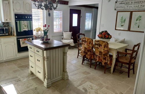 Calimesa House | California Ranch French Farm