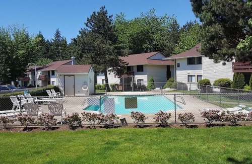 Centennial House | Came home to the foot of the apartment