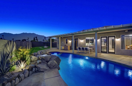 Cathedral City House | Camp Bella Vista. OFF SEASON MONTHLY SPECIAL OCTOBER 2025 APRIL, MAY &JUNE 2026