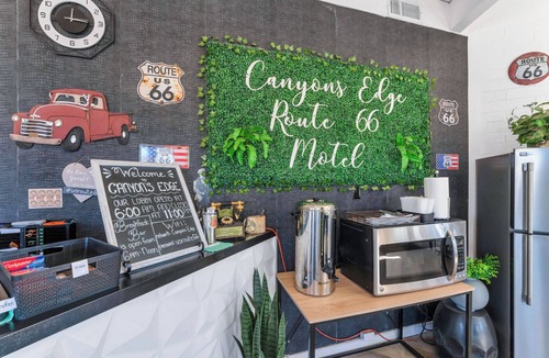 Ash Fork Hotel | Canyons Edge Route 66 Motel